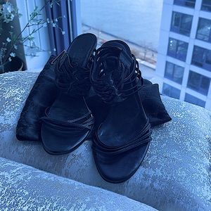 Gladiator Gucci Bondage Sandal Black